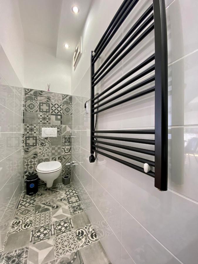 Season One Apartman Σέγκεντ Εξωτερικό φωτογραφία