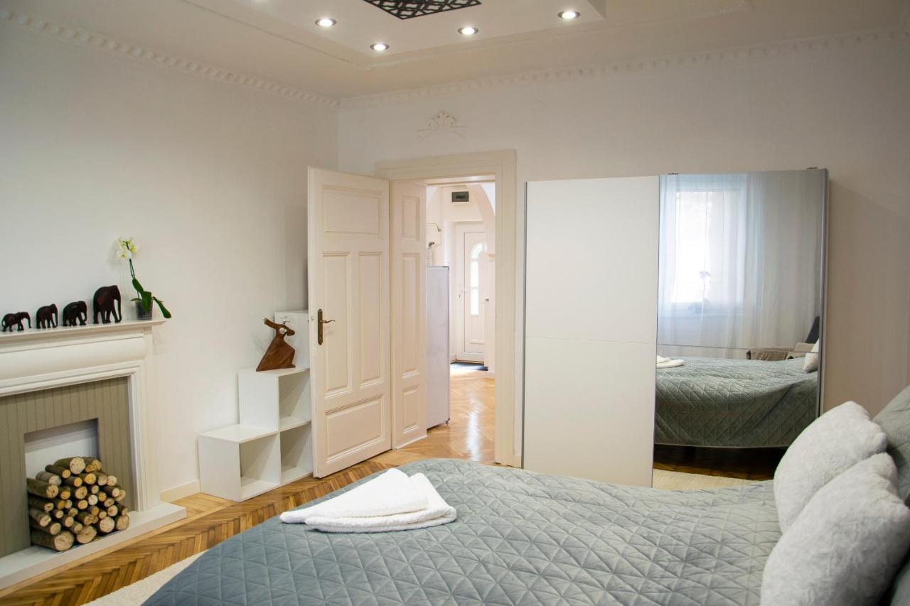 Season One Apartman Σέγκεντ Εξωτερικό φωτογραφία